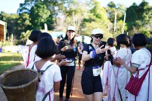 BIB: 248
                            <button type="button" onclick="openModal(19016965)" class="btn btn-primary btn-sm float-right btn-popup" data-toggle="modal" data-target=".modal-high-quality">
                        <i class="fas fa-shopping-cart"></i> Add to Cart
                    </button>
                                            <button type="button" onclick="isThisMe(19016965, true)" class="btn btn-success btn-sm float-right btn-popup btn-isme hidden" data-toggle="tooltip" data-placement="bottom" title="นี่คือรูปของคุณใช่ไหม คลิกที่นี่เพื่อเอาเข้าอัลบั้ม">
                        <i class="fas fa-plus"></i> Add to album
                    </button>
                    <button type="button" onclick="isThisMe(19016965, false)" class="btn btn-warning btn-sm float-right btn-popup btn-isnotme hidden">
                        <i class="fas fa-ban"></i> Remove from album
                    </button>